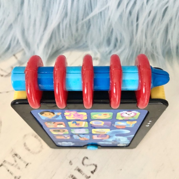 LeapFrog, Blue's Clues & You! Really Smart, Handy Dandy, Interactive Notebook - Picture 7 of 8